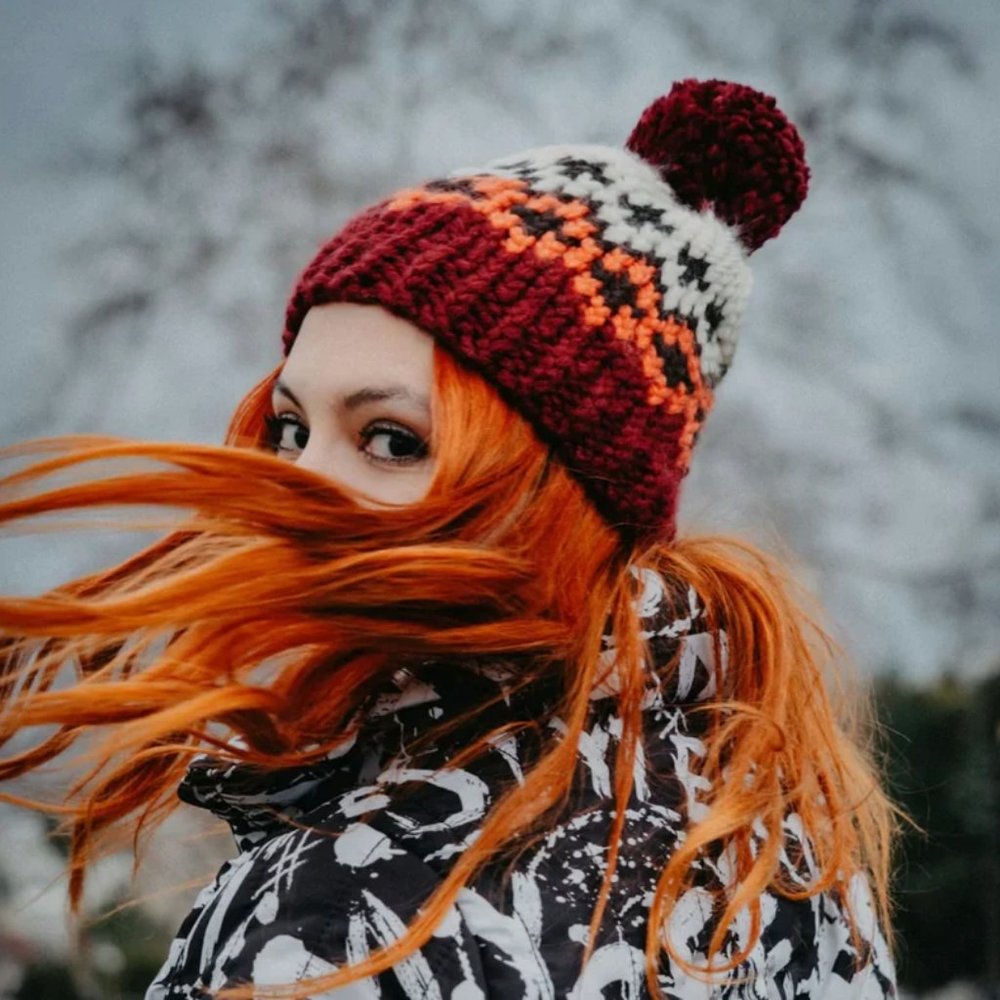 Red Hat, Bobble Hat Unisex, Hat Winter Fashion, Warm Gifts